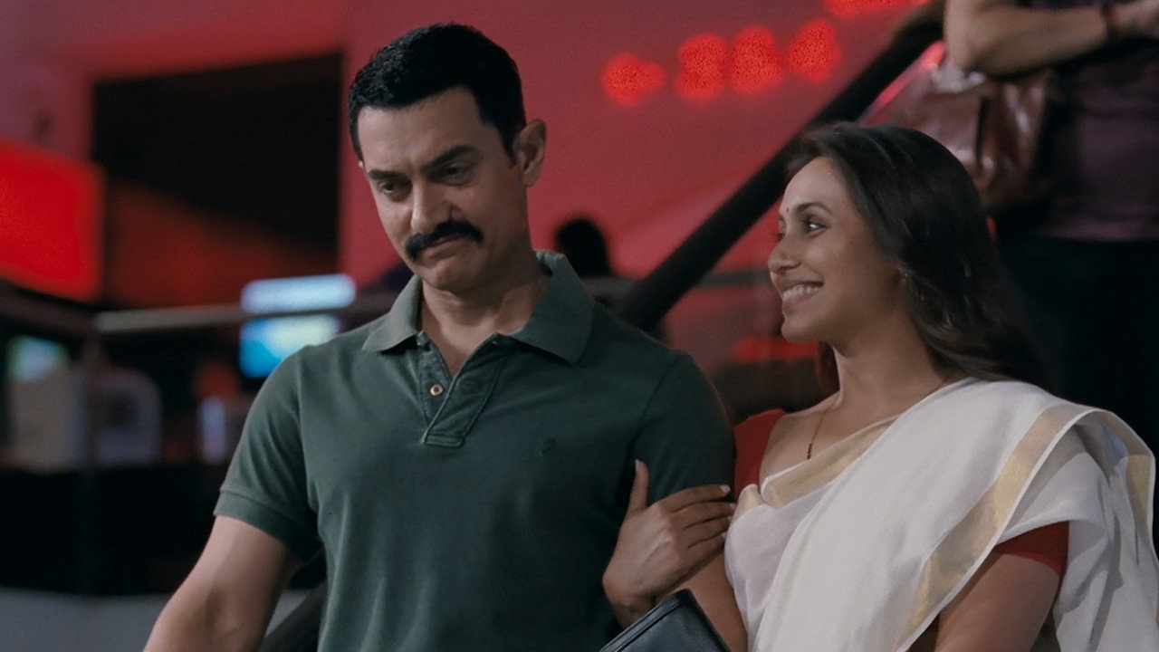 Talaash backdrop
