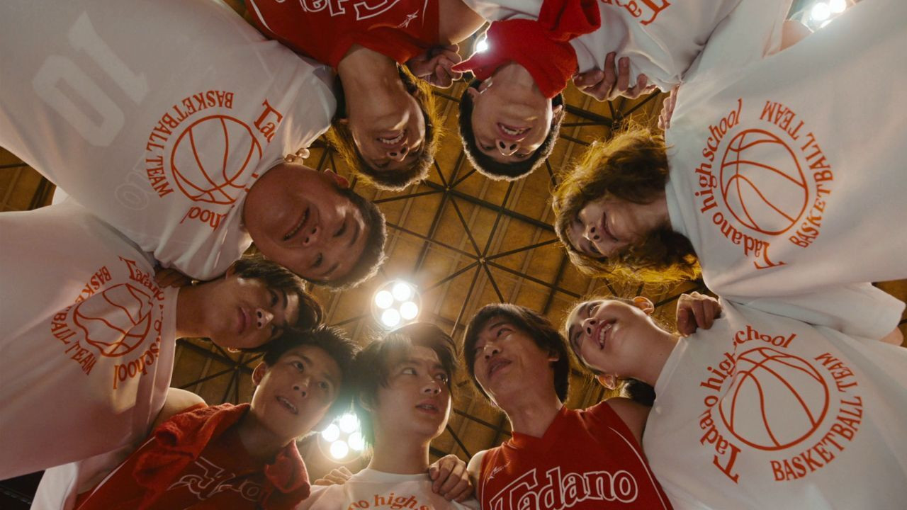 Run! T High School Basketball Club backdrop