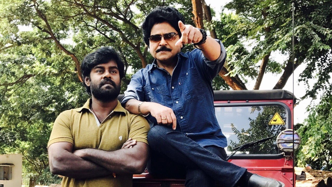 Vettai Naai backdrop