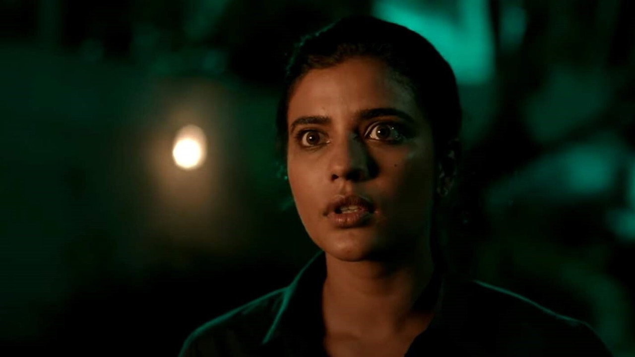 Thittam Irandu backdrop