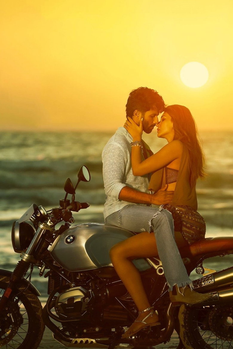 Teri Baaton Mein Aisa Uljha Jiya poster