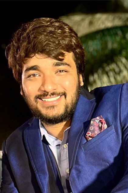 Manoj Valluri