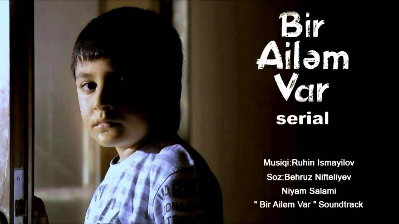 Bir ailəm var backdrop