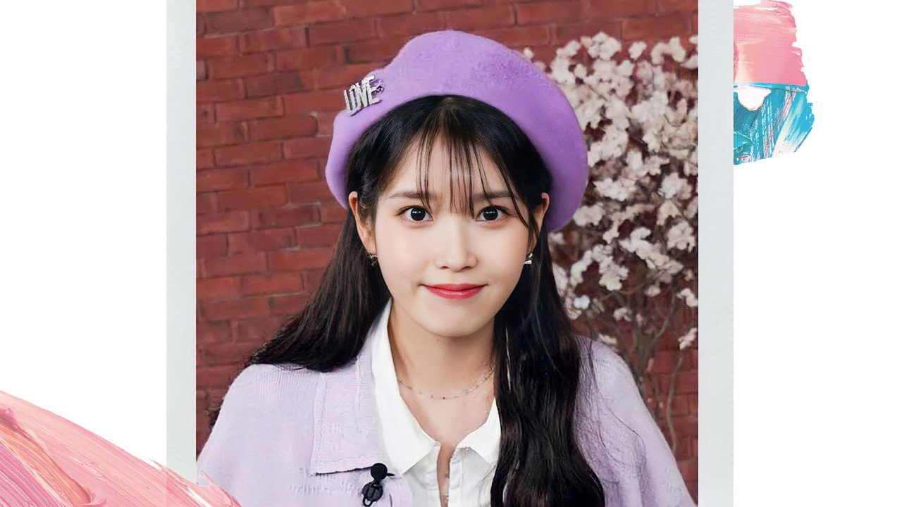 IU's Palette backdrop