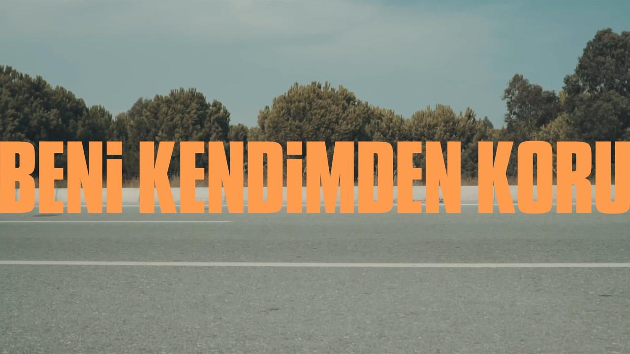 Beni Kendimden Koru backdrop