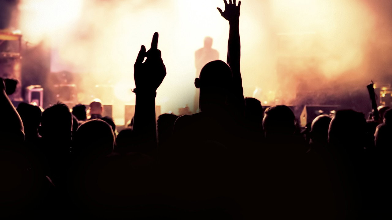 Vocal War: God's Voice backdrop