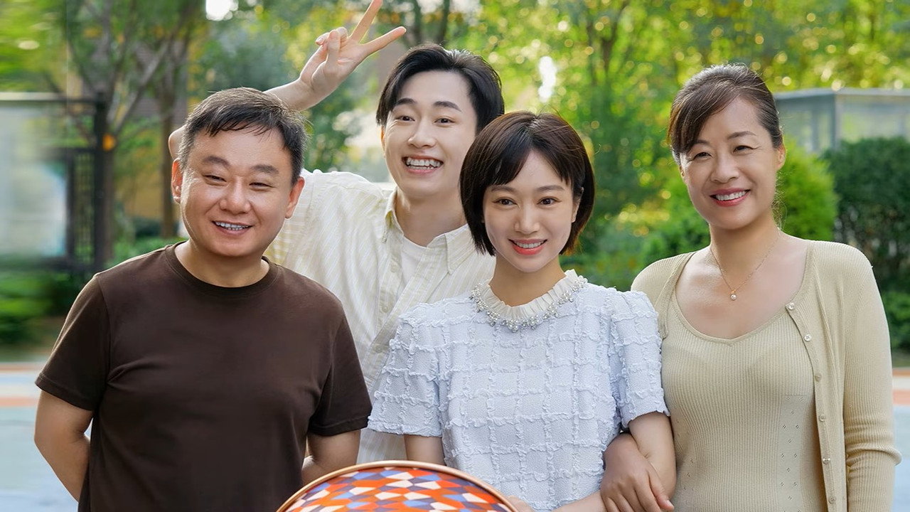 The Adorable Family backdrop