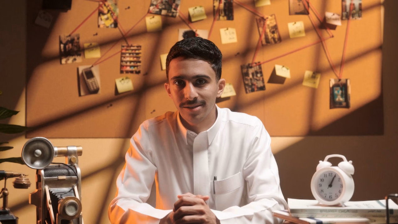 Joll Al Hekaya backdrop